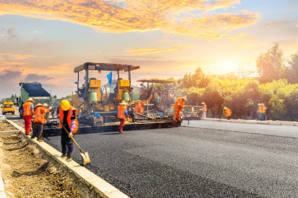 Commercial Asphalt Paving Service